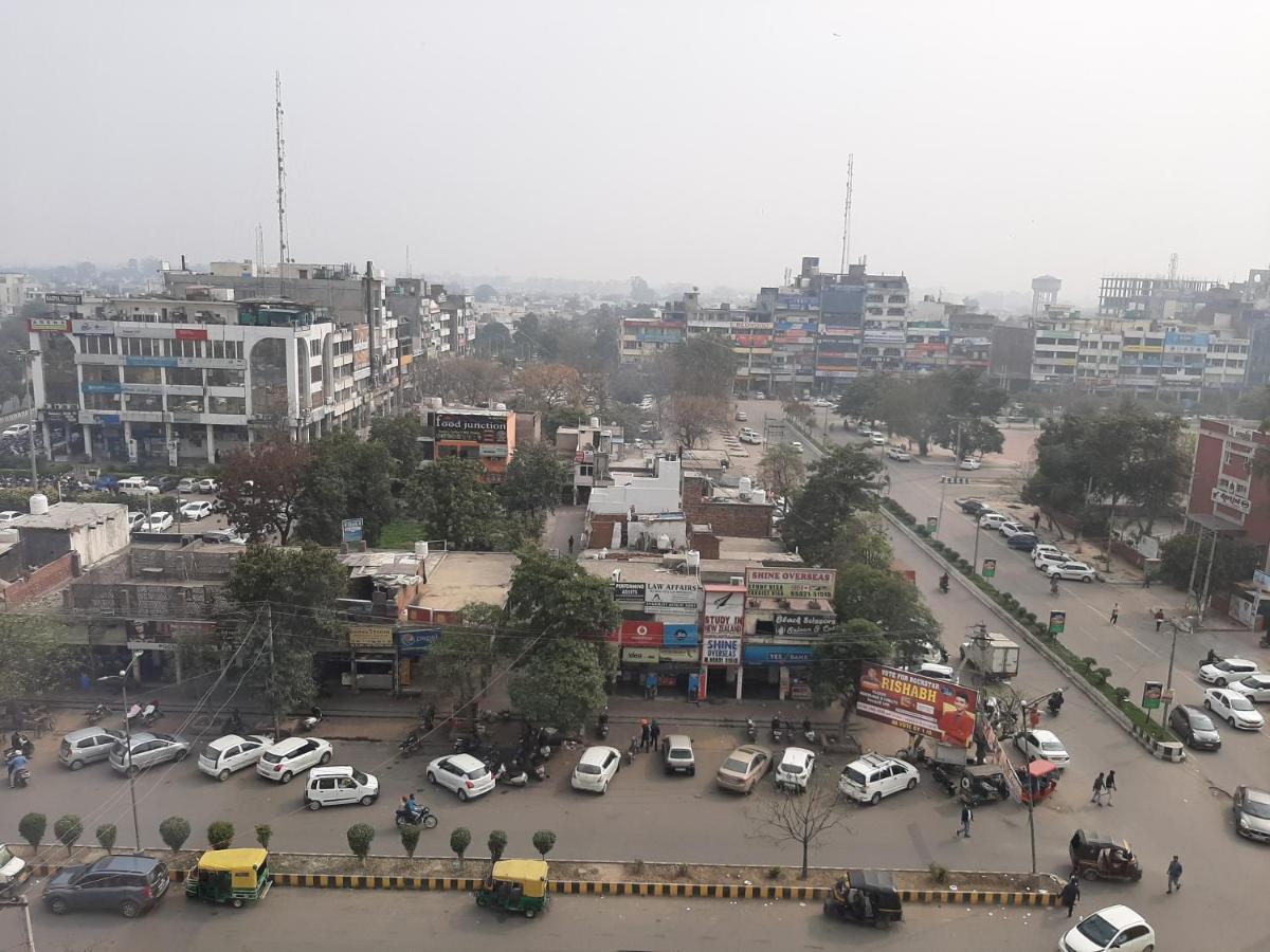 Holiday Inn Amritsar Ranjit Avenue By Ihg Exteriör bild