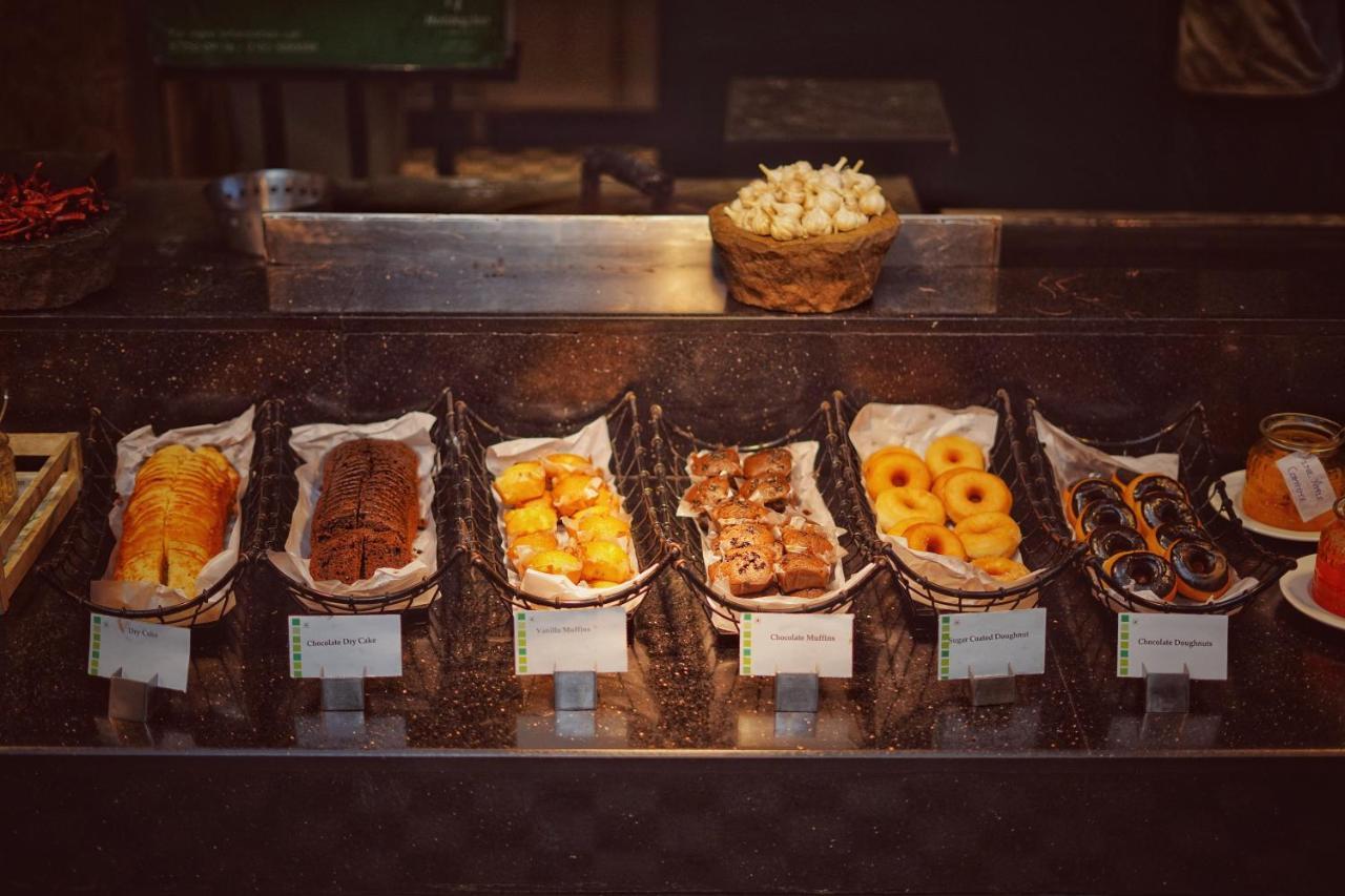 Holiday Inn Amritsar Ranjit Avenue By Ihg Exteriör bild
