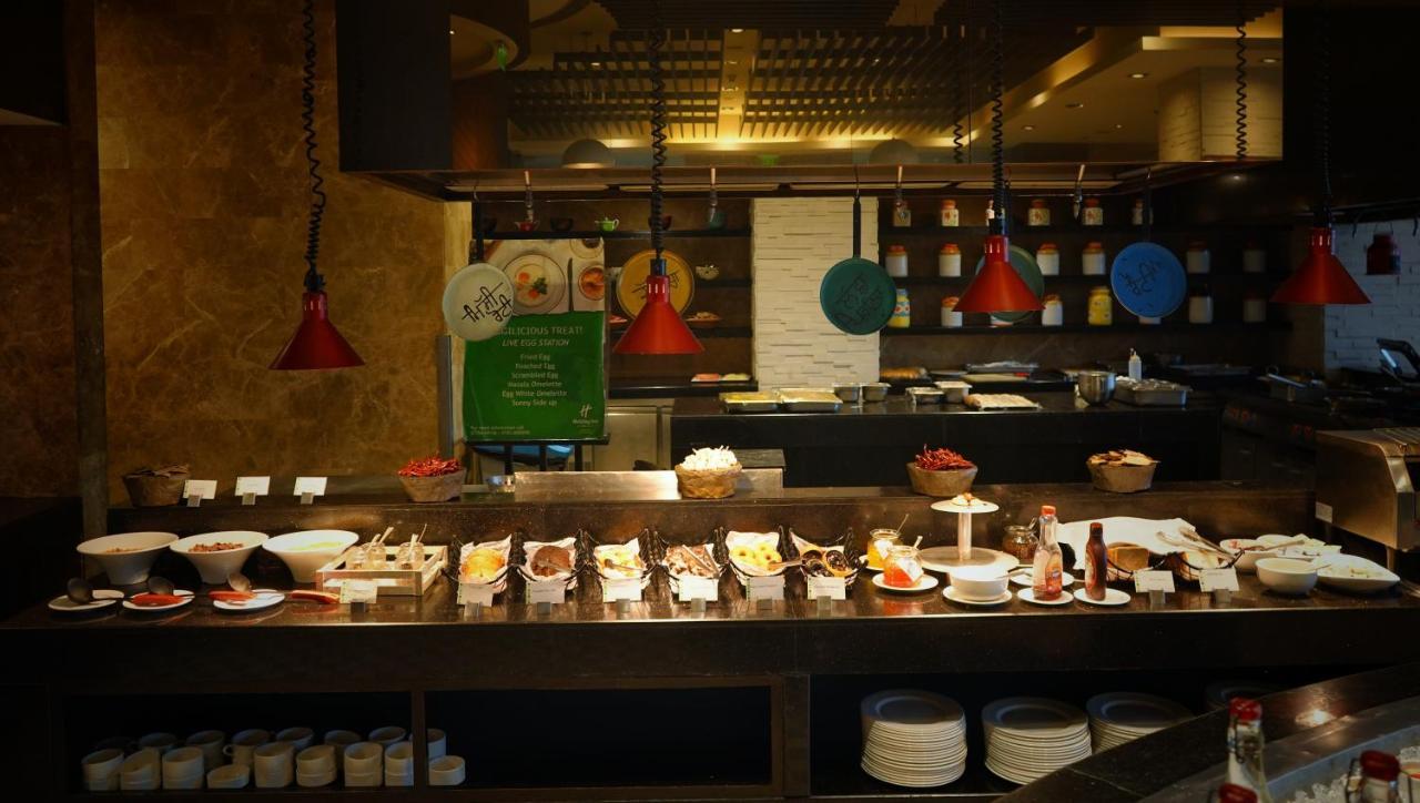 Holiday Inn Amritsar Ranjit Avenue By Ihg Exteriör bild